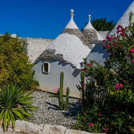 Trullo Premium Avec Piscine & Corner Nyaraló *
