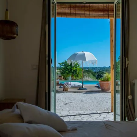 Trullo Premium Avec Piscine & Corner